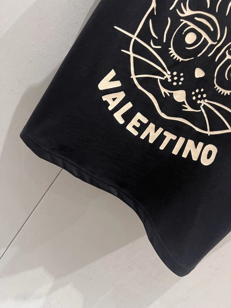 Valentino T-Shirts UrbanChic 174170