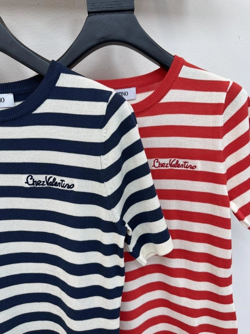 Valentino T-Shirts WrinkleFree 174146