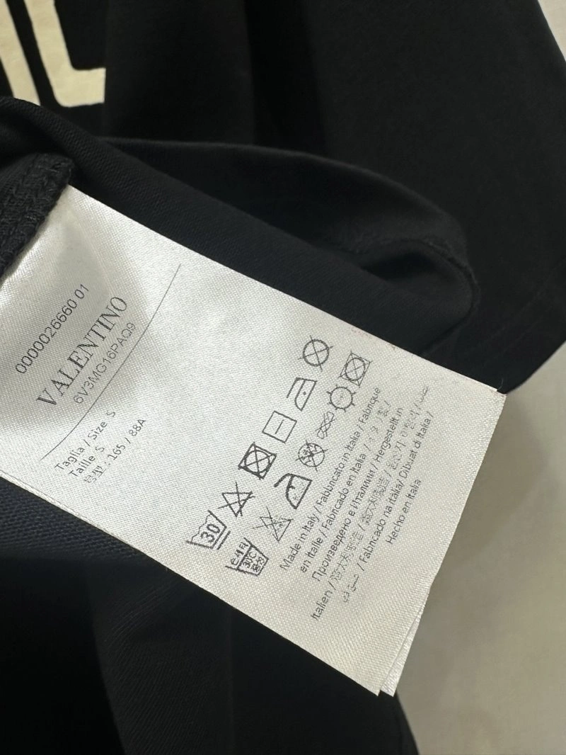 Seasonal Valentino T-Shirts 174172