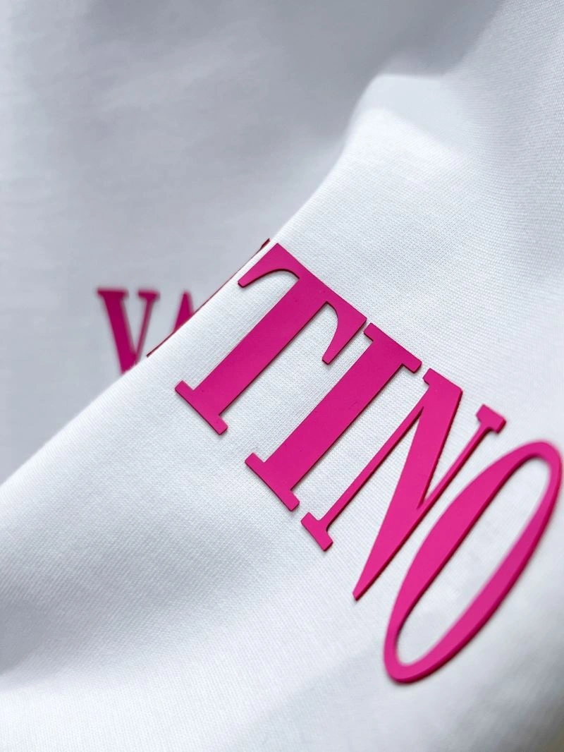 Valentino T-Shirts Sleek 174829