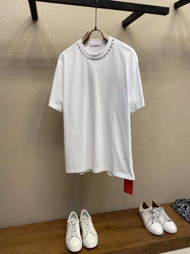 Valentino T-Shirts Chic 174821
