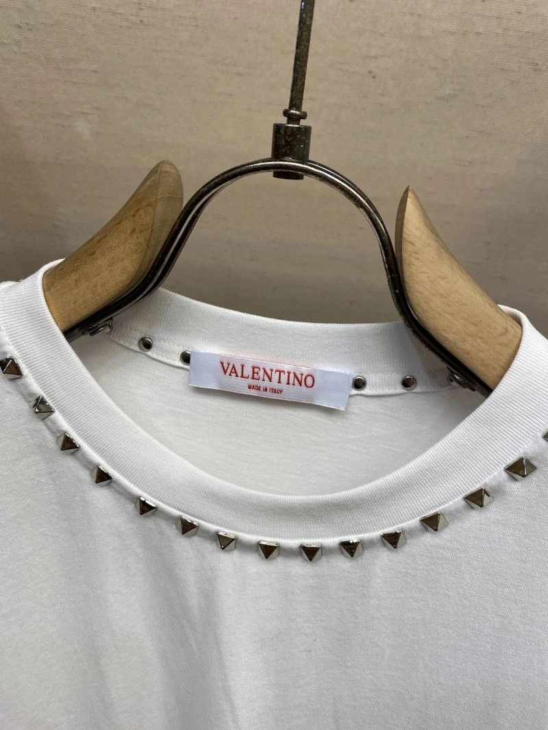 Valentino T-Shirts Chic 174821