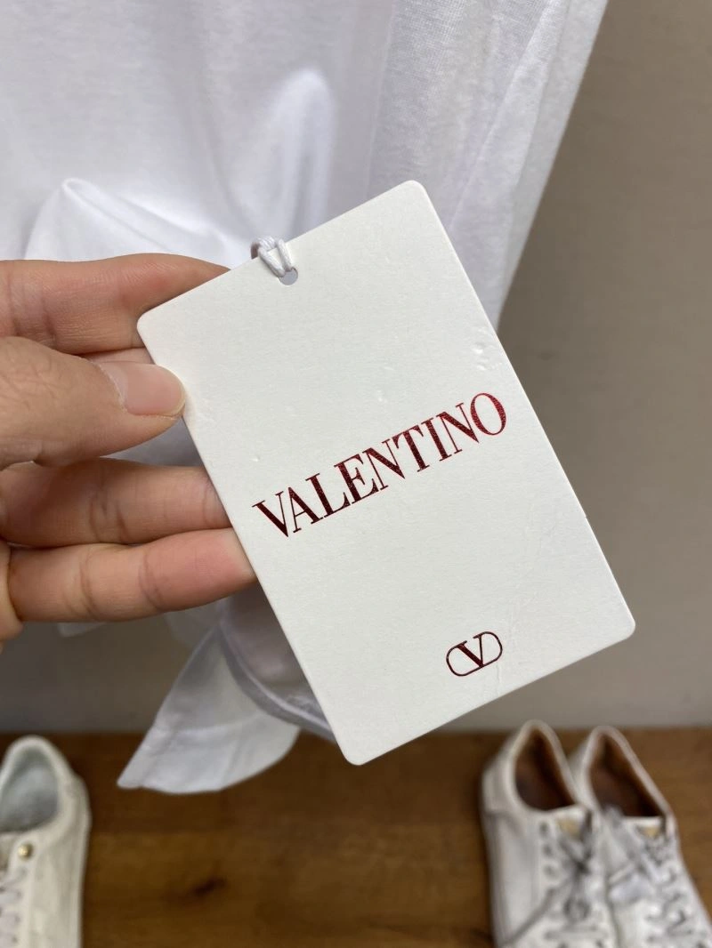 Valentino T-Shirts Chic 174821