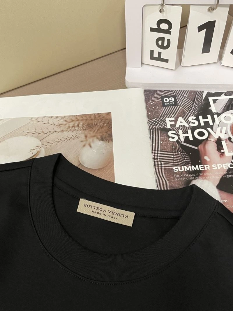 TechFriendly Valentino T-Shirts 174823