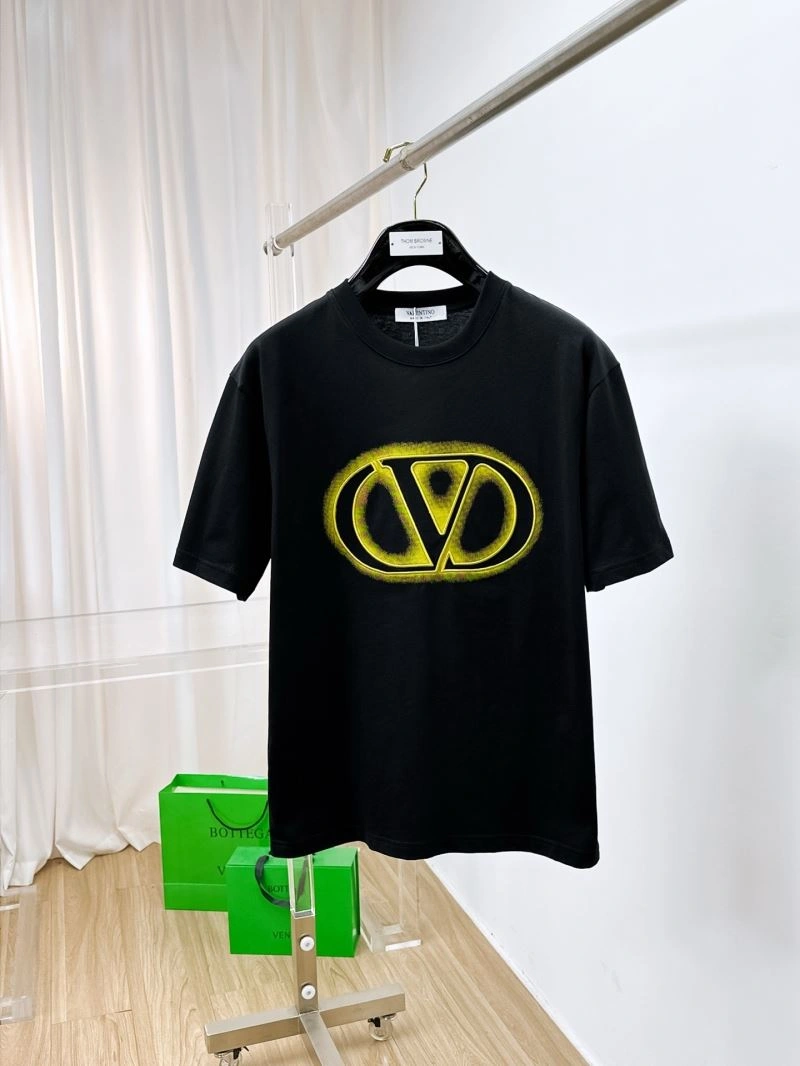 Valentino T-Shirts UrbanChic 174810