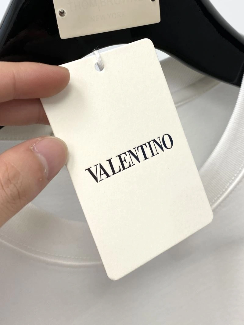 Premium Valentino T-Shirts 174807