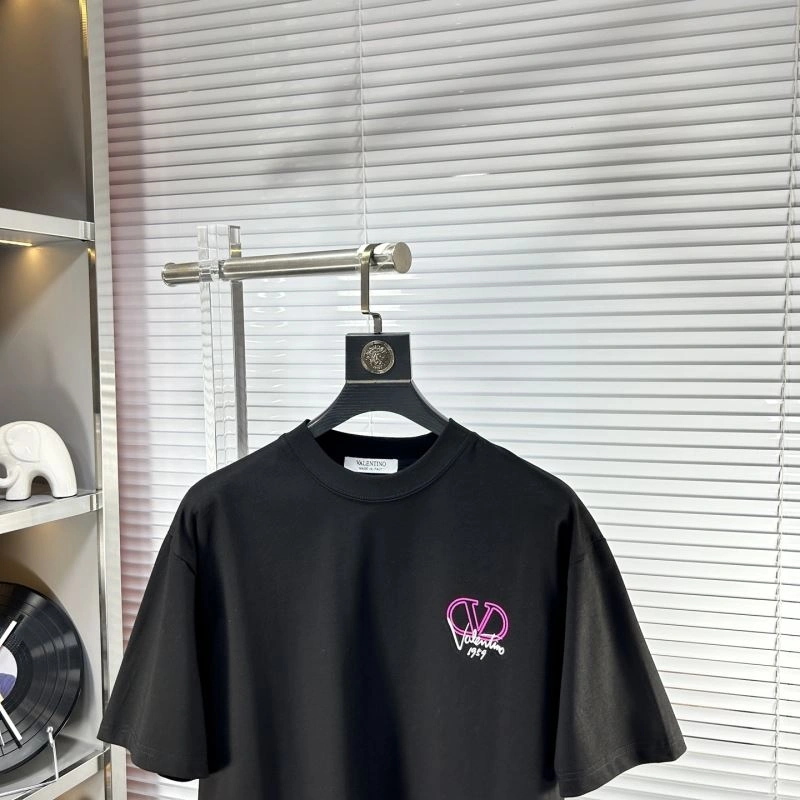 Valentino T-Shirts Elegant 174875