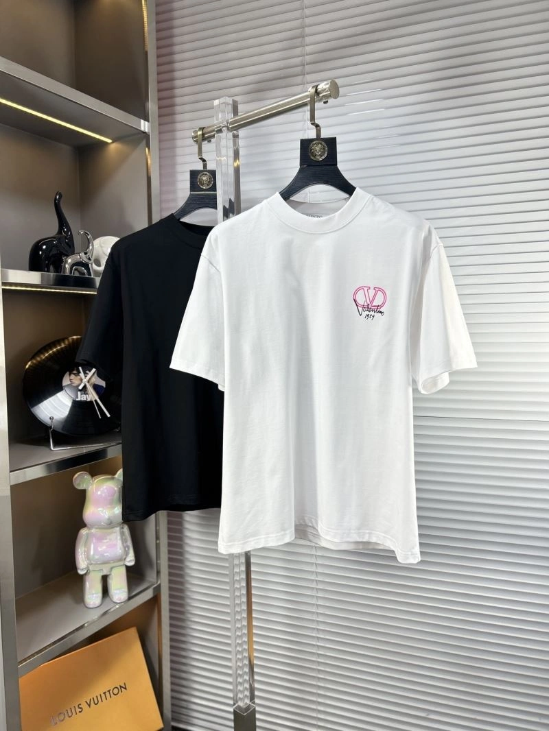 Valentino T-Shirts Elegant 174875