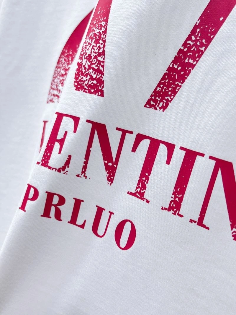 Valentino T-Shirts Contemporary 174794
