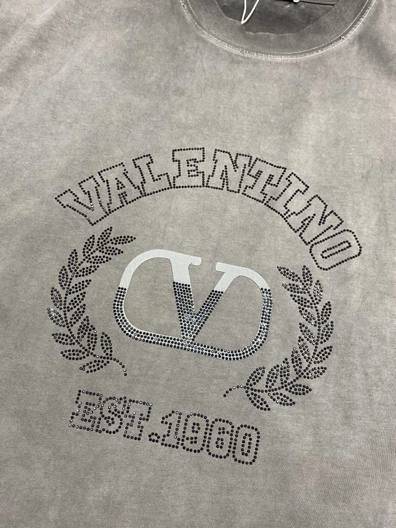 Sleek Valentino T-Shirts 174784