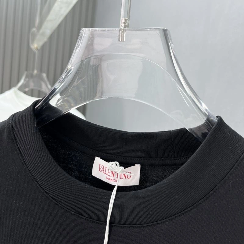 NewStyle Valentino T-Shirts 174750