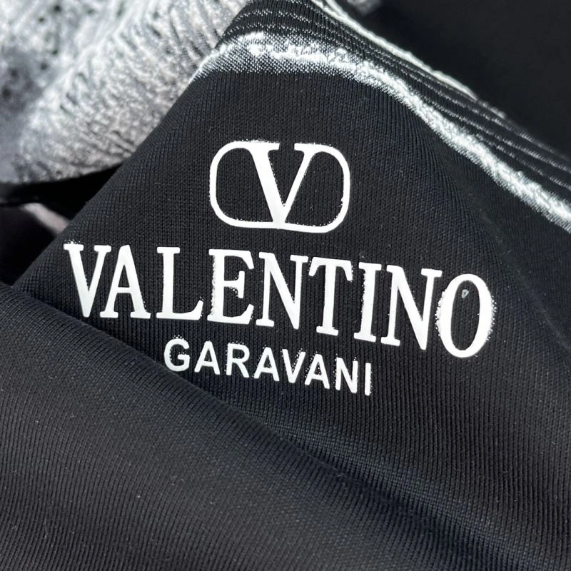NewStyle Valentino T-Shirts 174750