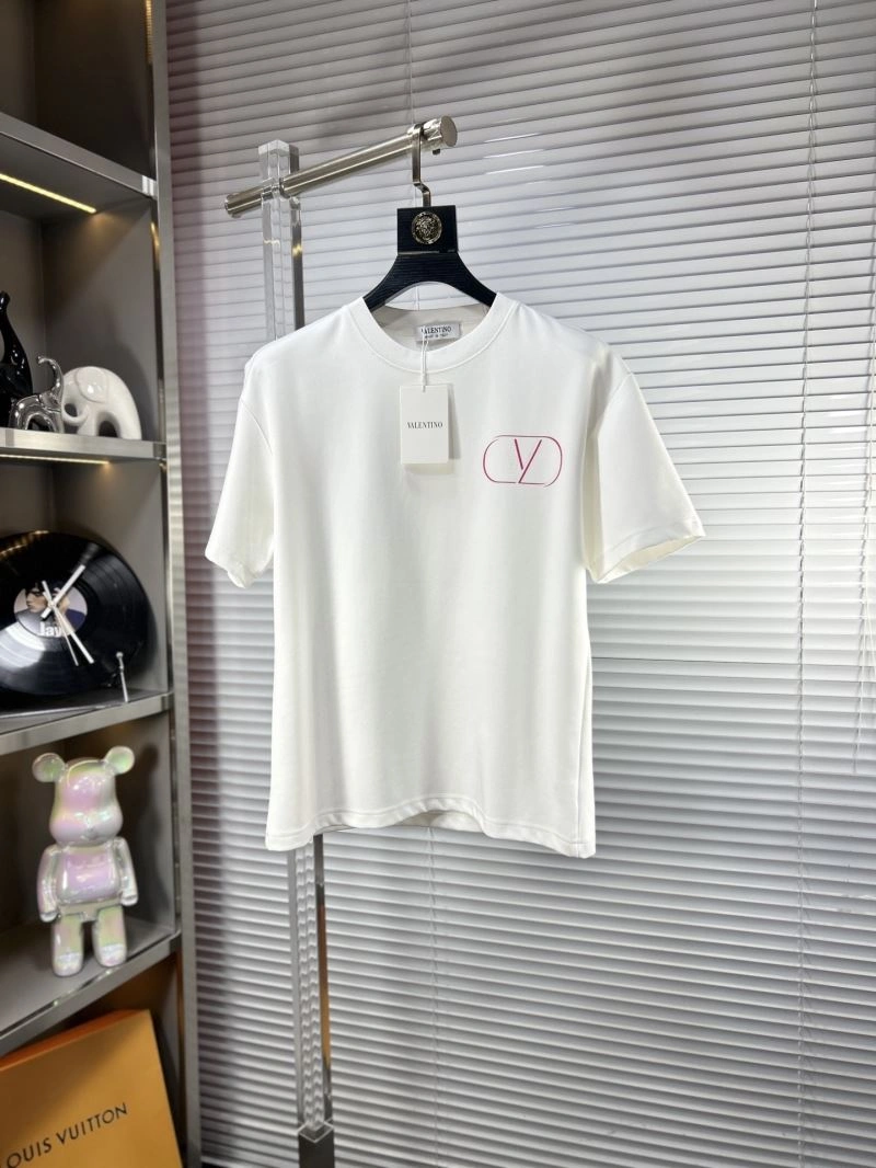 Premium Valentino T-Shirts 174744