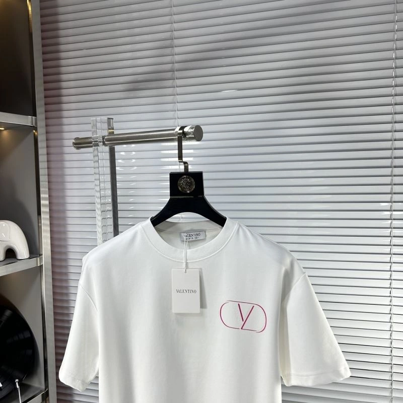 Premium Valentino T-Shirts 174744