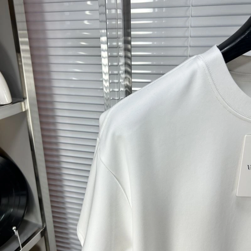 Premium Valentino T-Shirts 174744