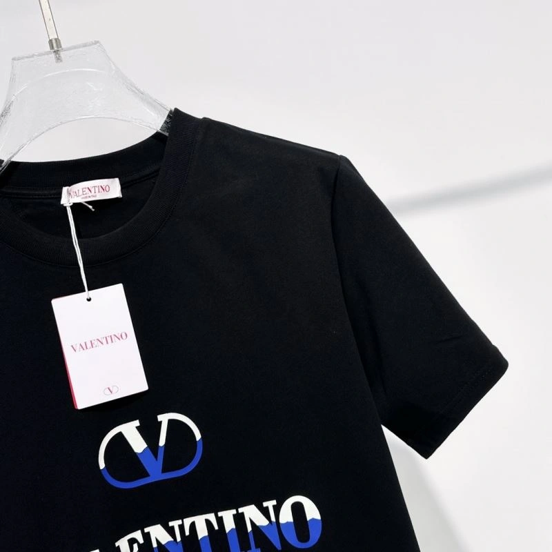 Fashionable Valentino T-Shirts 174743