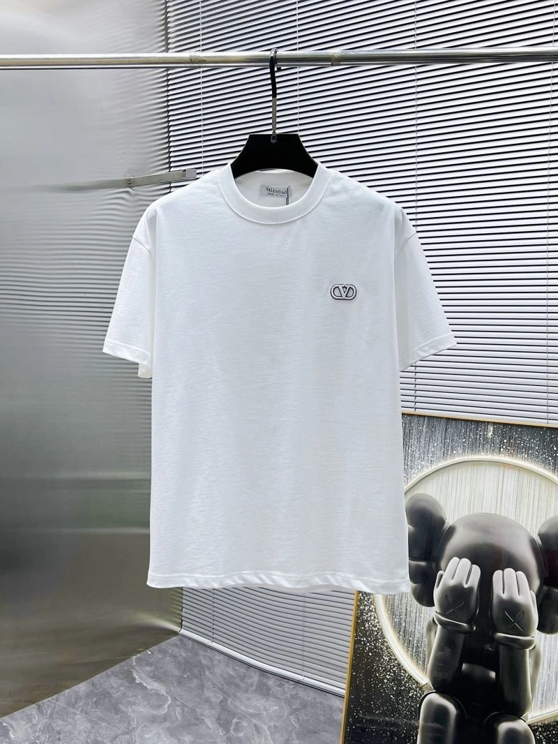 UrbanStyle Valentino T-Shirts 174742