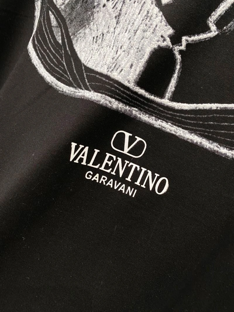 Effortless Valentino T-Shirts 174789
