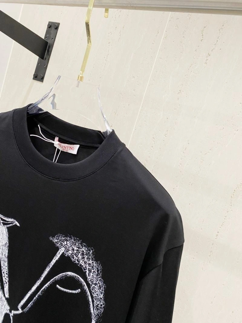 Effortless Valentino T-Shirts 174789