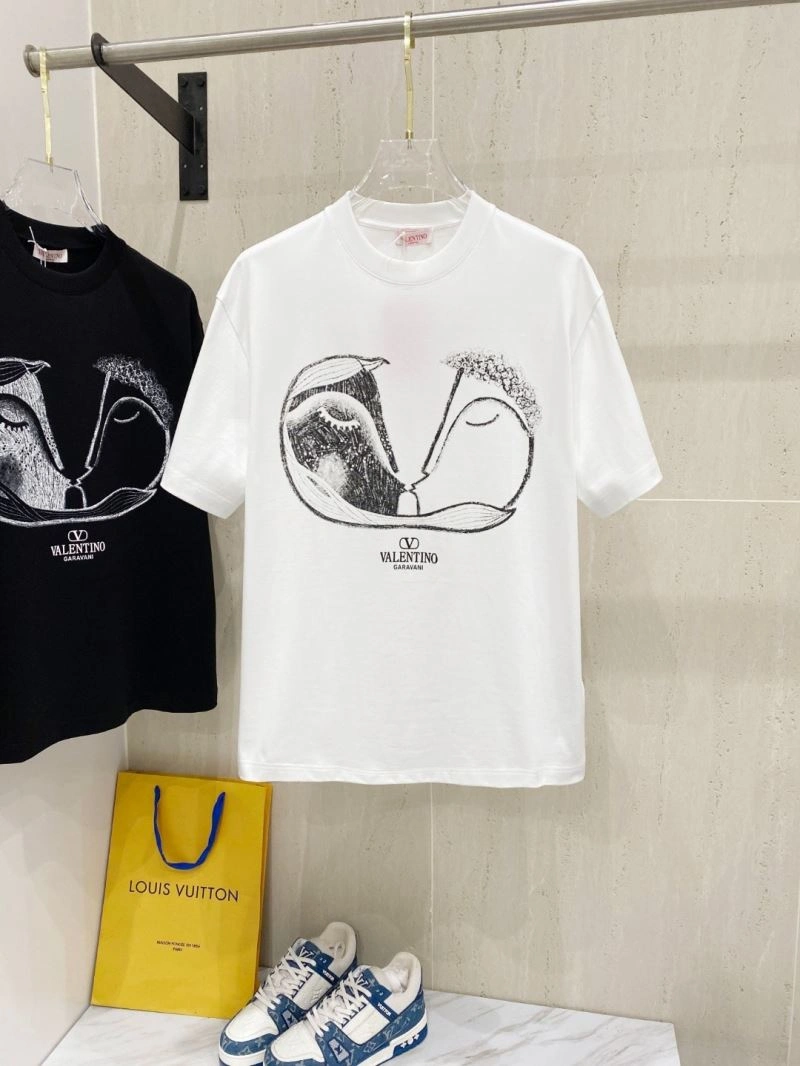 Soft Valentino T-Shirts 174732