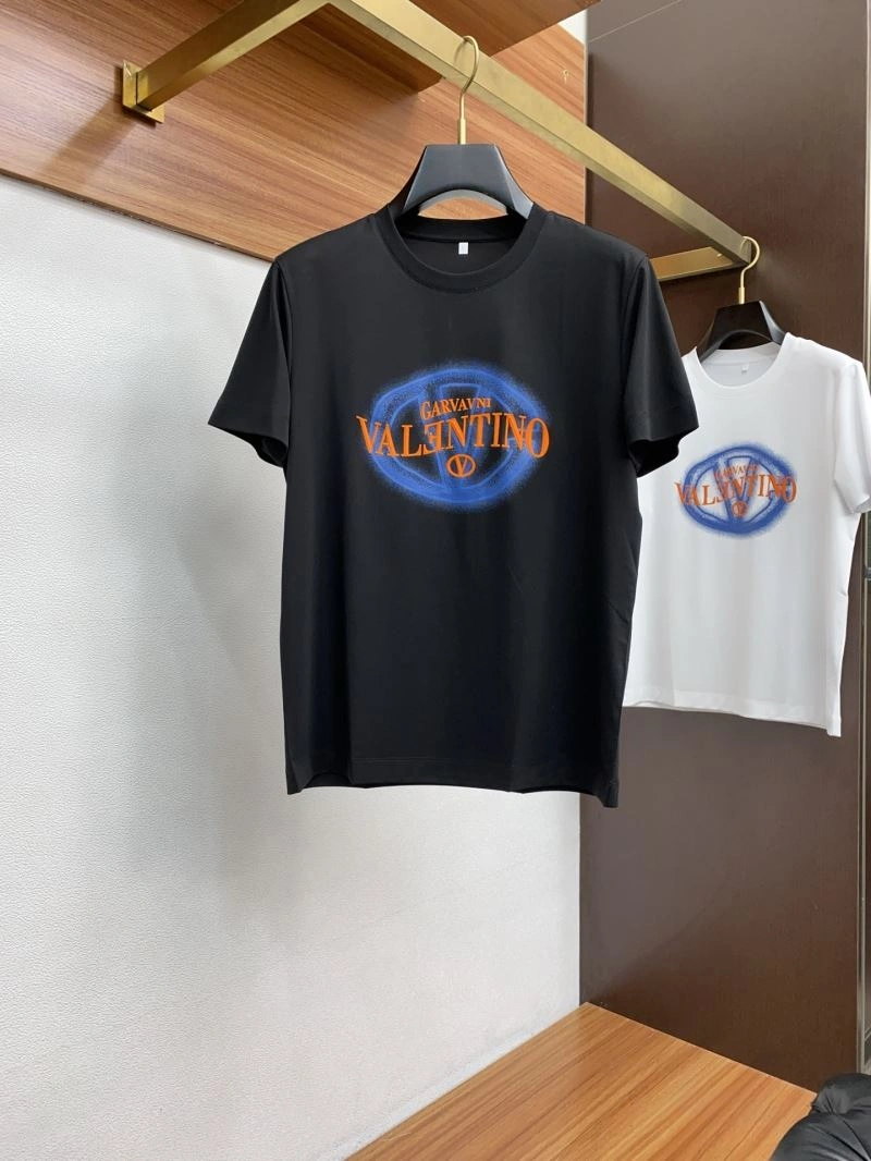 Valentino T-Shirts Comfortable 174728
