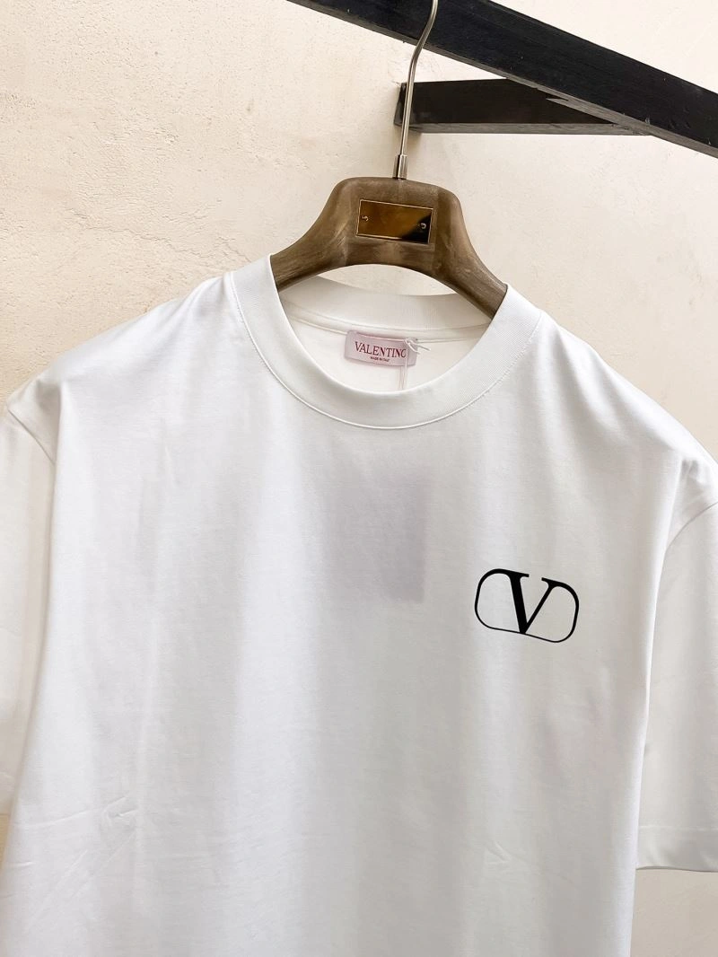 Efficient Valentino T-Shirts 174726