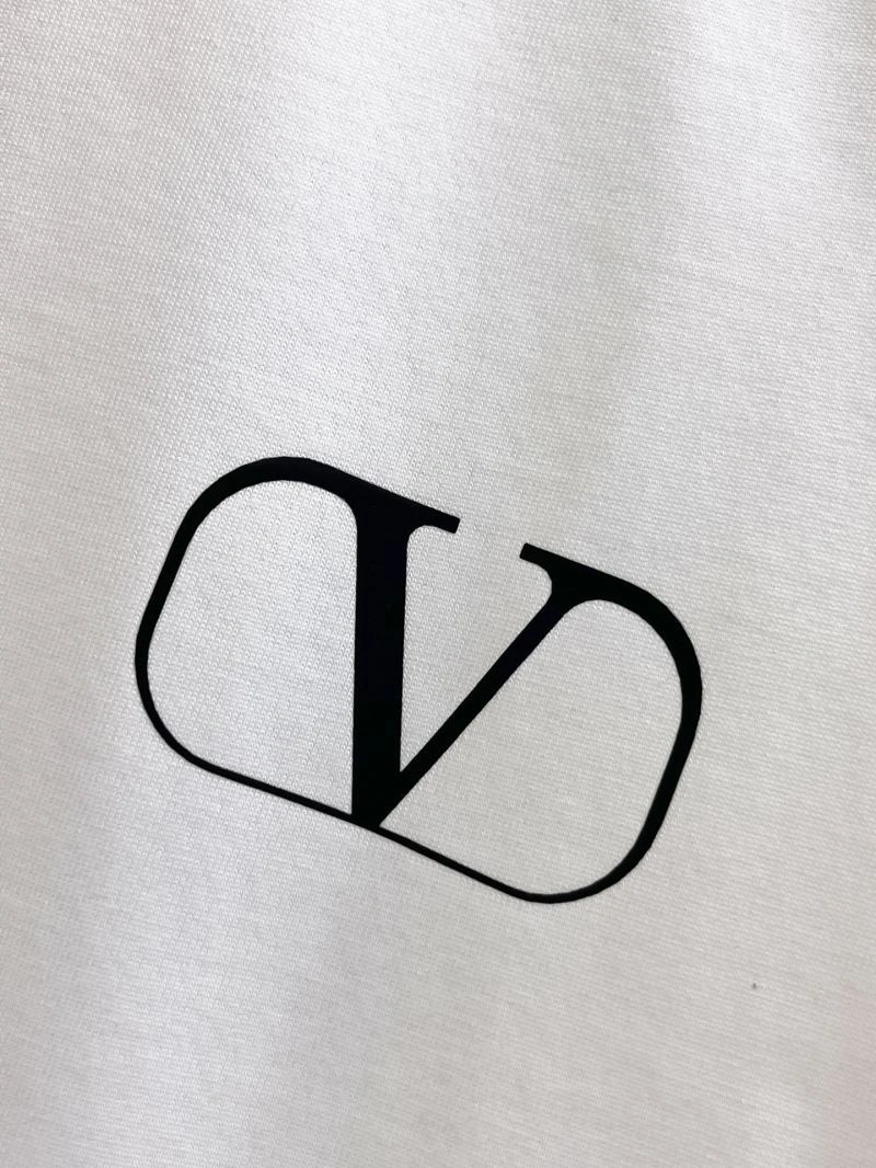 Efficient Valentino T-Shirts 174726