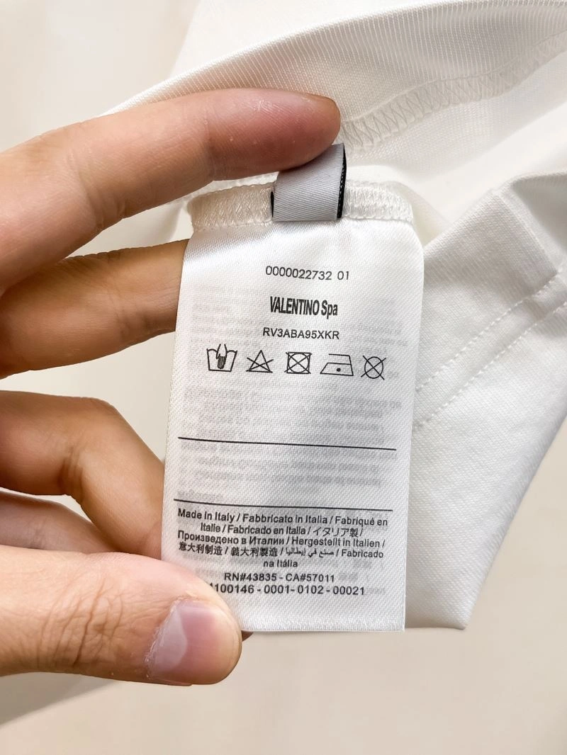 Efficient Valentino T-Shirts 174726