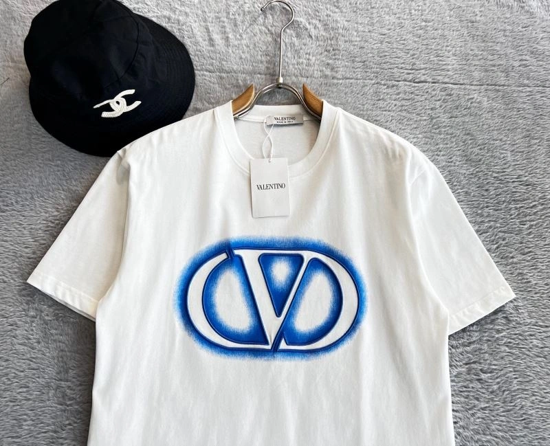 StreetReady Valentino T-Shirts 174719