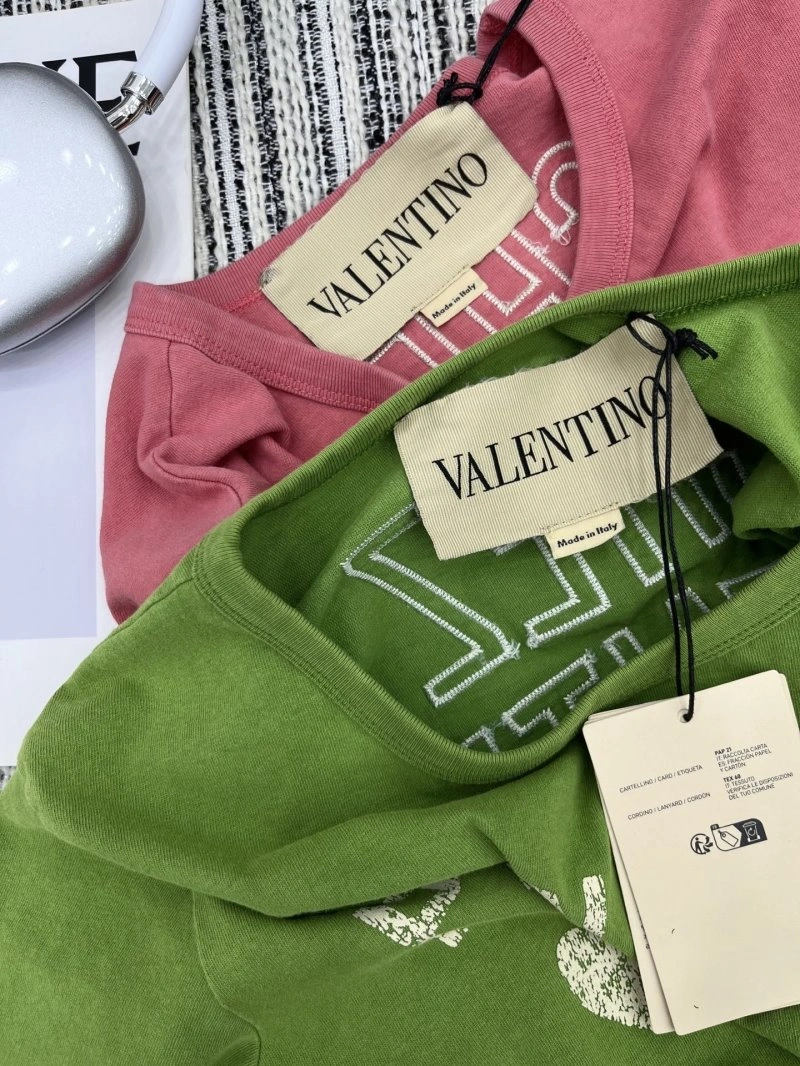 Sophisticated Valentino T-Shirts 174442