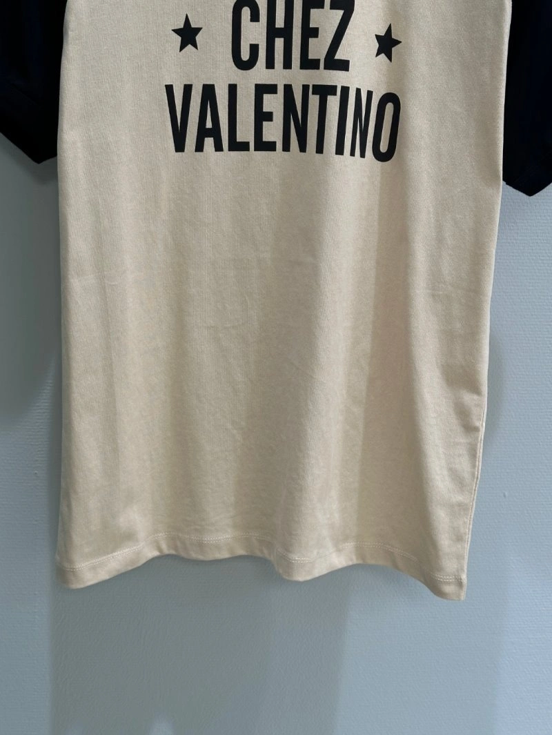 Effortless Valentino T-Shirts 174435