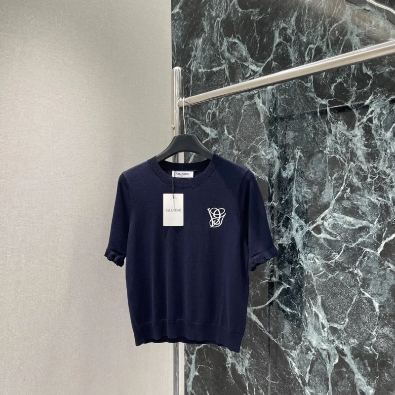 Sleek Valentino T-Shirts 174430