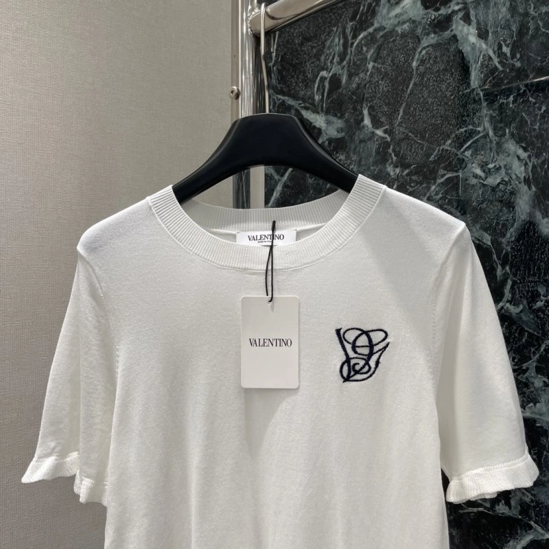 Sleek Valentino T-Shirts 174430