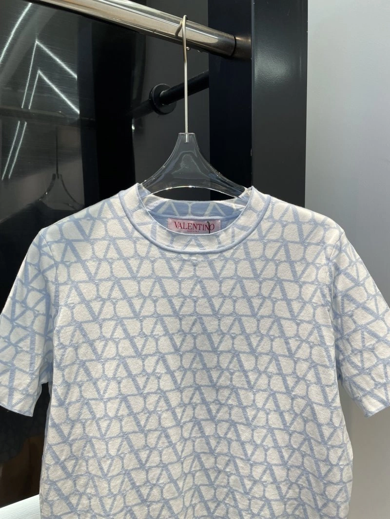 Effortless Valentino T-Shirts 174428