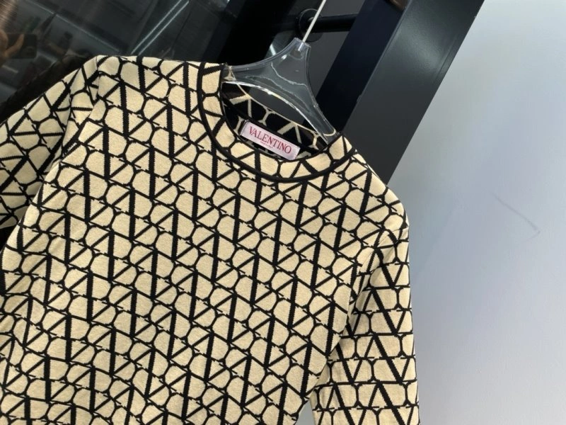 Valentino T-Shirts WellDesigned 174427