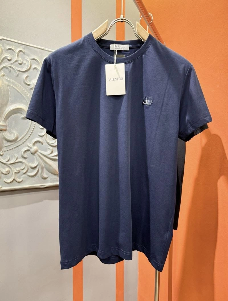 Valentino T-Shirts Unisex 174707