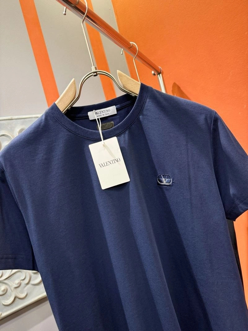 Valentino T-Shirts Unisex 174707