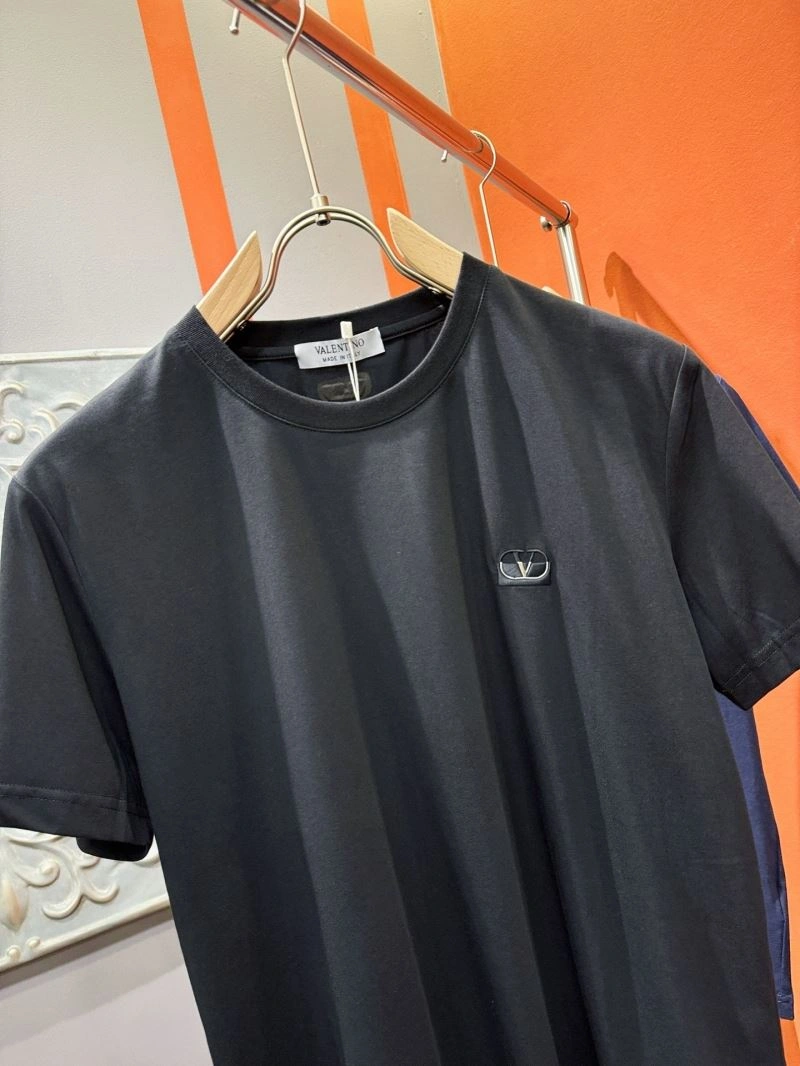 Valentino T-Shirts Unisex 174706