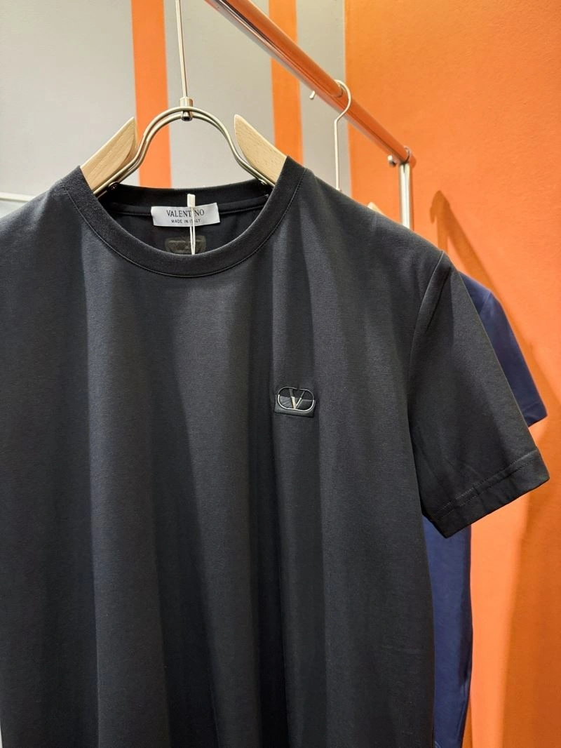 Valentino T-Shirts Unisex 174706