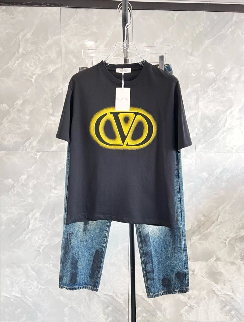 Valentino T-Shirts Sustainable 174704