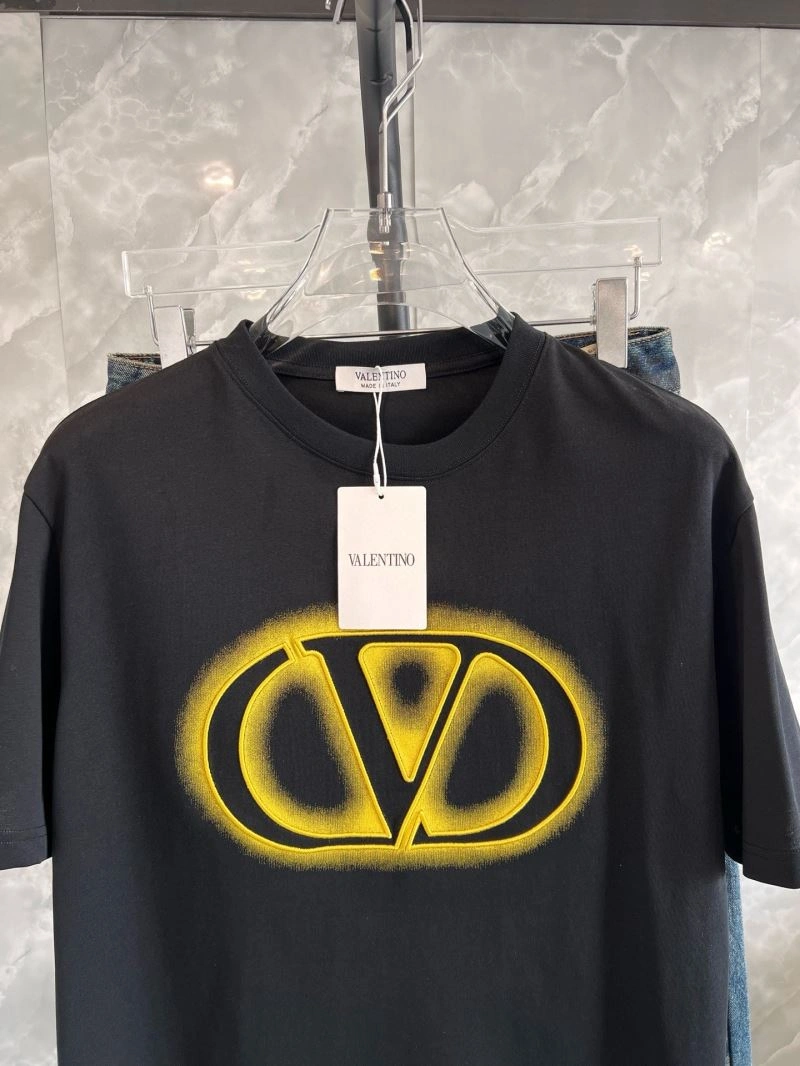 Valentino T-Shirts Sustainable 174704