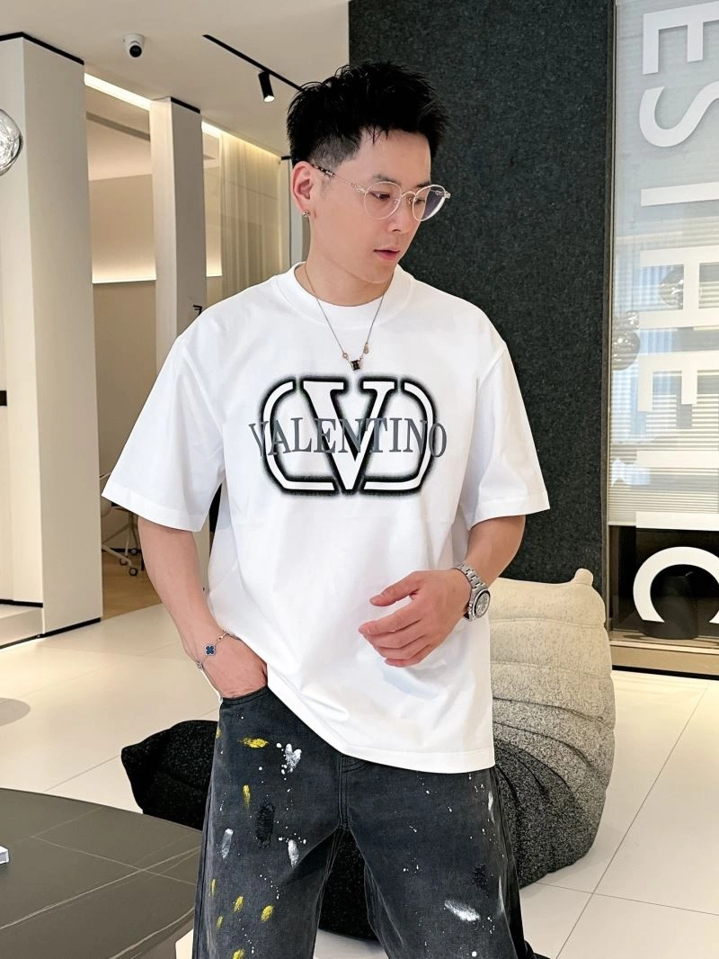 TechFriendly Valentino T-Shirts 174700