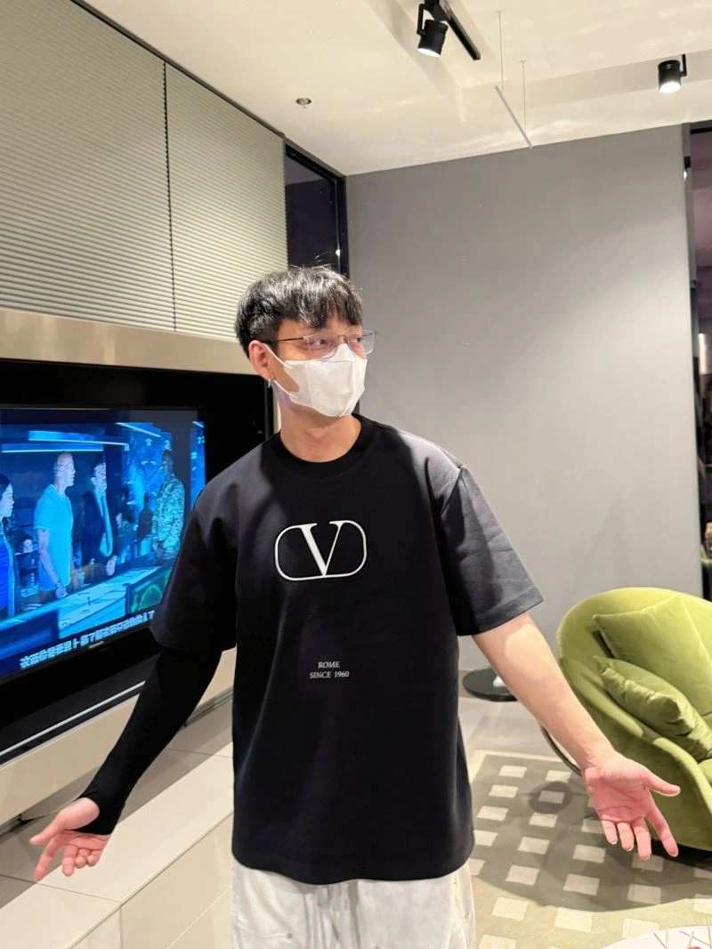 Valentino T-Shirts Sustainable 174699