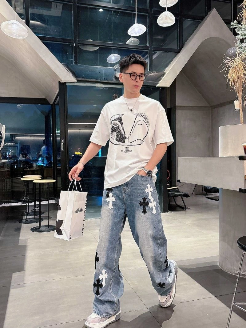 Sleek Valentino T-Shirts 174771