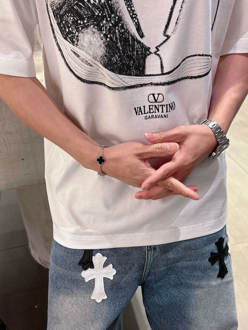 Sleek Valentino T-Shirts 174771