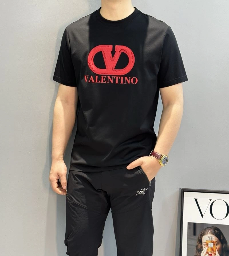 Valentino T-Shirts Unisex 174669