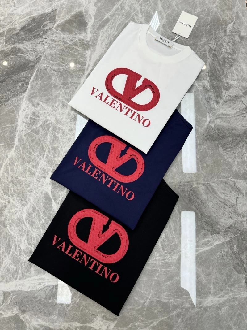 Valentino T-Shirts Unisex 174669