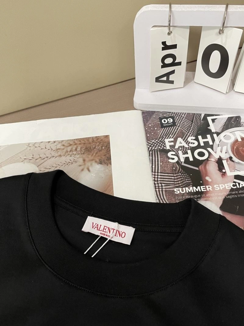 Unisex Valentino T-Shirts 174666