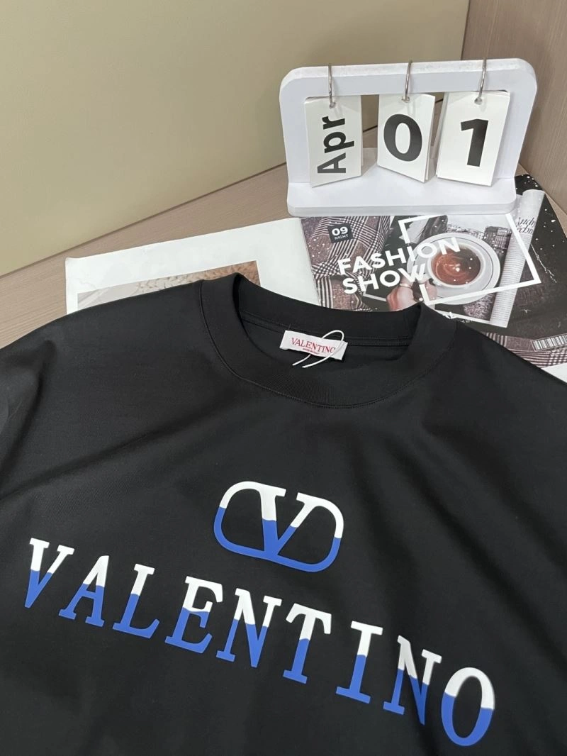 Unisex Valentino T-Shirts 174666