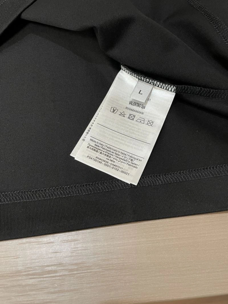 Unisex Valentino T-Shirts 174666